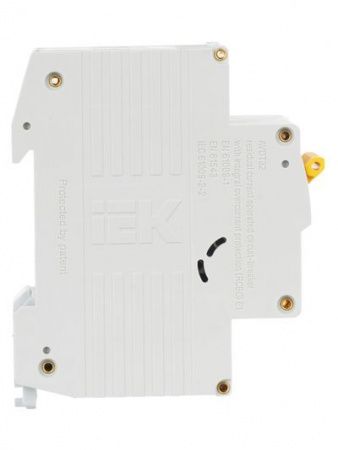 KARAT Автоматический выключатель дифференциального тока АВДТ 32 C6 30мА тип A IEK