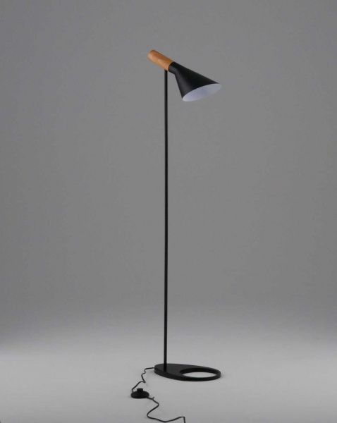 Торшер Moderli Turin V11334-1F