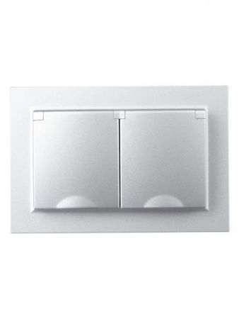 BRITE Розетка 2-местная с заземлением с защитными шторками и крышкой 16А в сборе IP44 РСбш12-3-44-БрА алюминий IEK