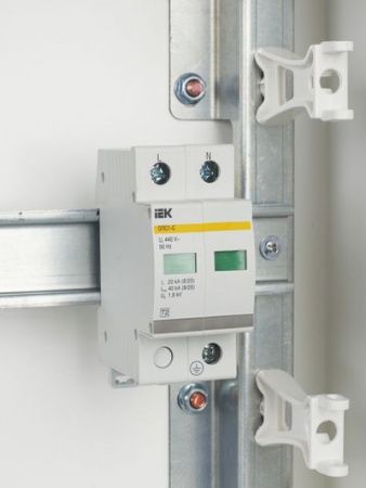 KARAT Ограничитель импульсного перенапряжения ОПС1-C 2P In=20кА Un=400В Im=40кА IEK