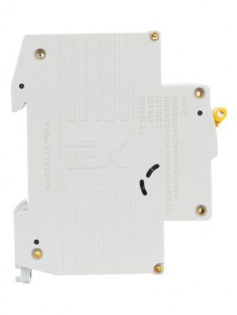 KARAT Автоматический выключатель дифференциального тока АВДТ 32 B16 10мА тип A IEK